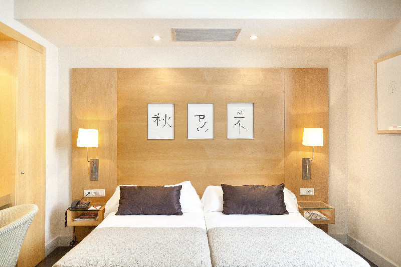 Hotel Midmost By Majestic Group
